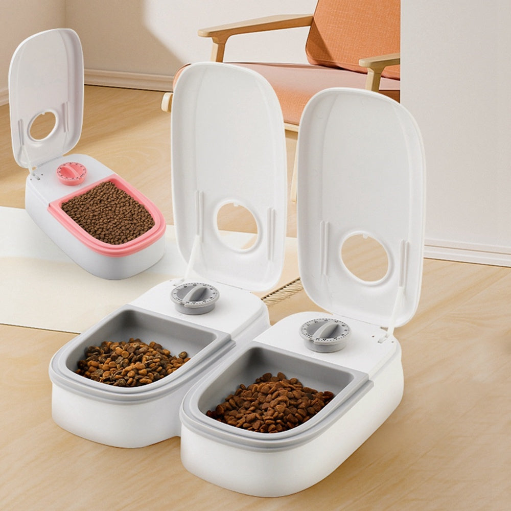 A smart food dispenser designed for both cats and dogs.